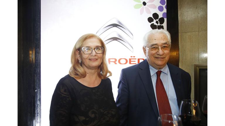 Кирил Сандов с дъщеря си Олга Сандова (член на УС на ФБТИК) по време на коктейла по случай посрещането на Beaujolais Nouveau, 21 ноември 2019 г.