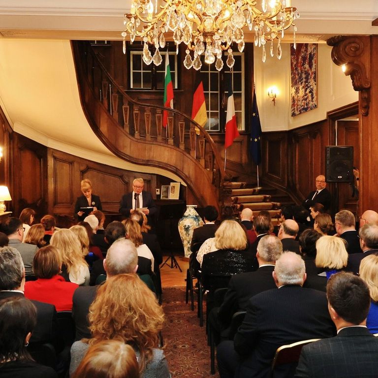 [Translate to Bulgare:] 